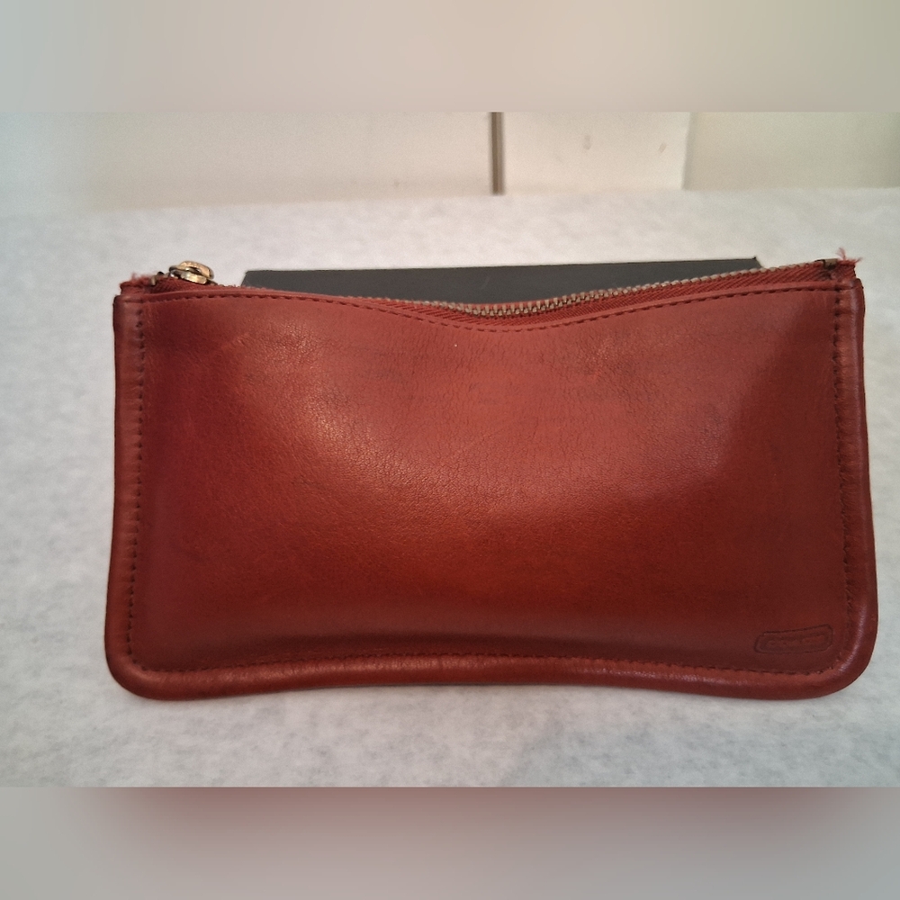 Coach Vintage Red Leather Womens Skinny Case